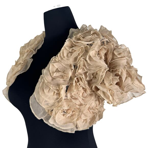 Charlotte Russe Rosette Lace Shrug Bolero – Beige Cream Floral Appliqué – Size S - Picture 2 of 8